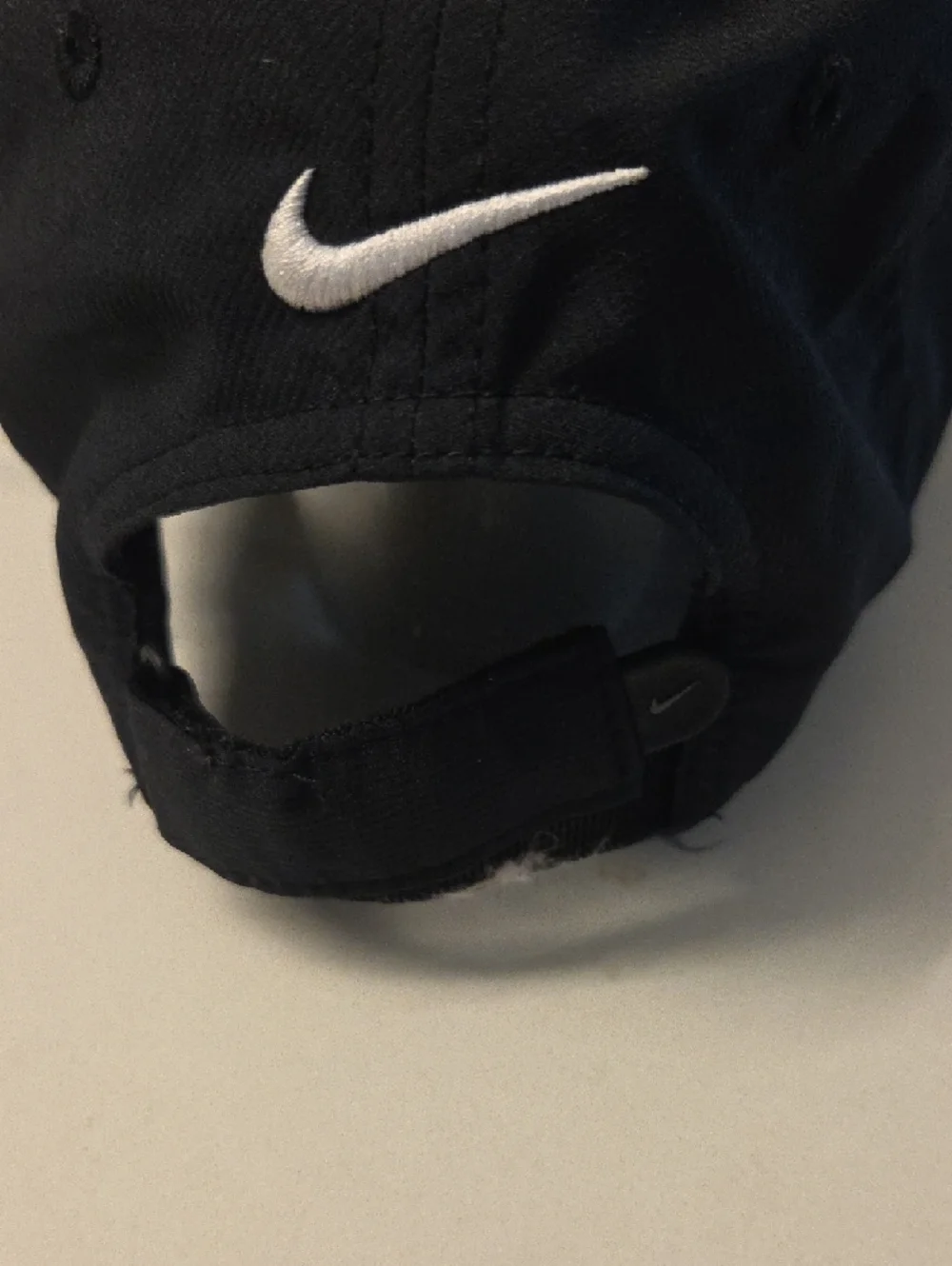 Nike‎ Black Cap with White Swoosh Embroidery